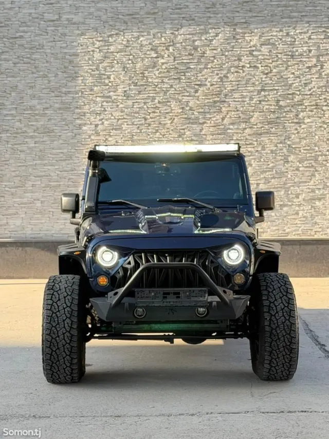 Jeep Wrangler 2013 · 3.6 AT