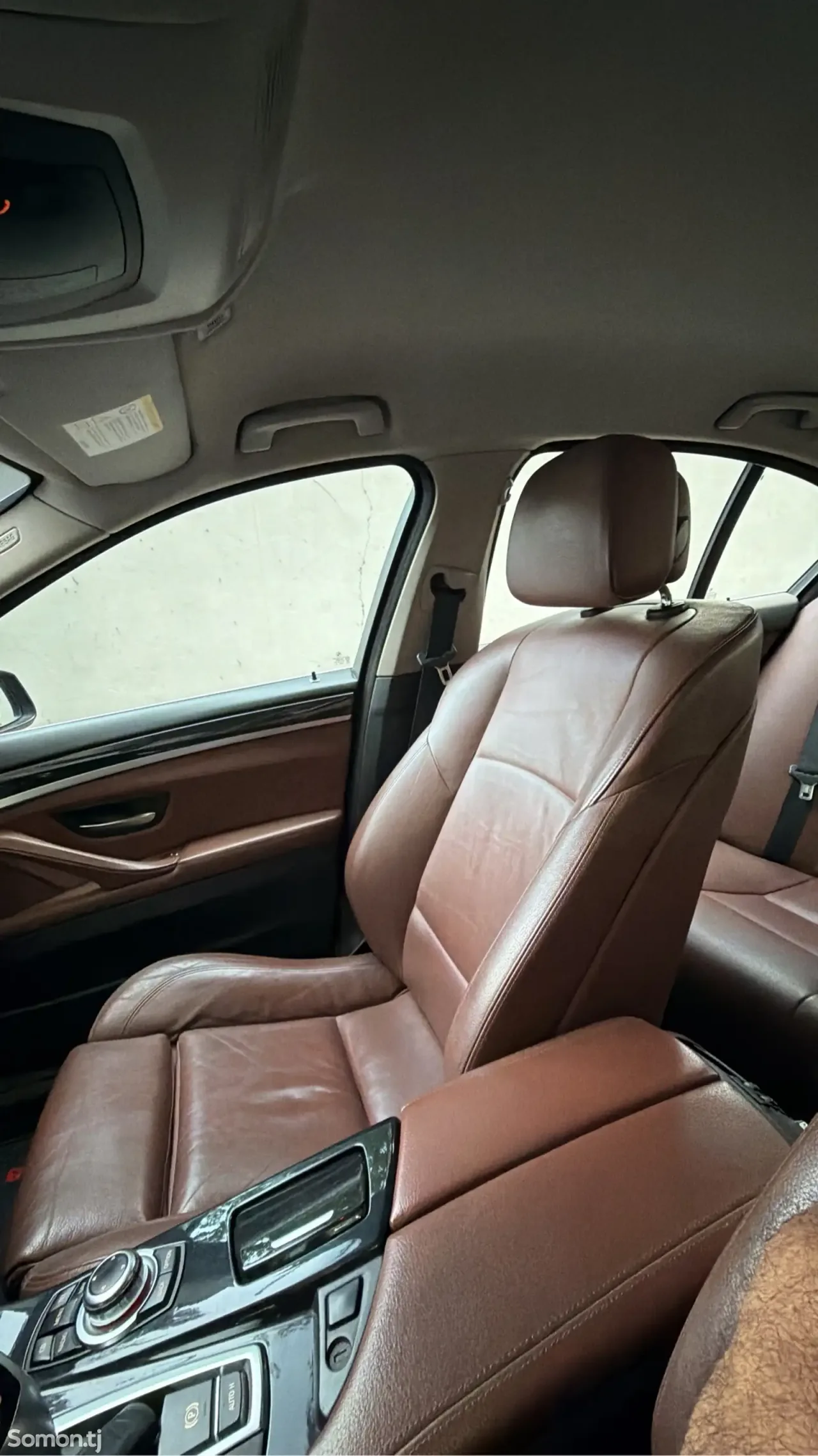 BMW 5 series 2011 · 2.8 AT