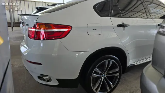 BMW X6 M 2014 · 4.0 AT