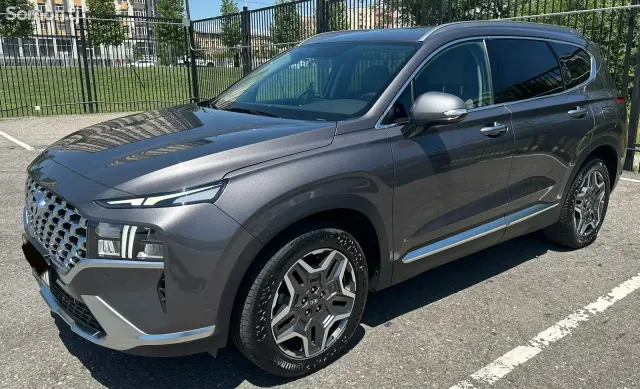 Hyundai Santa Fe 2023 · 2.5 AT