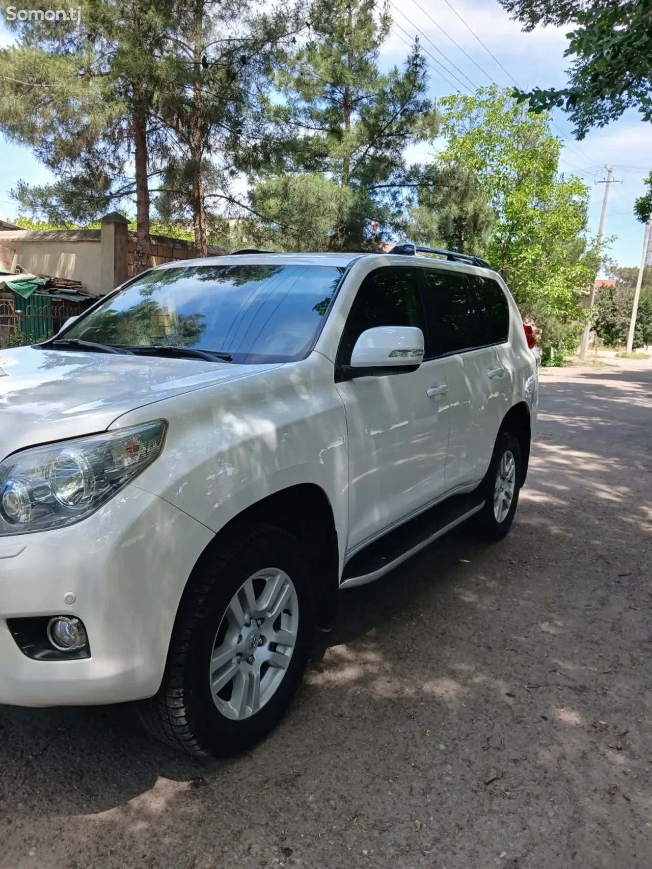 Toyota Land Cruiser Prado 2012 · 3.0 AT