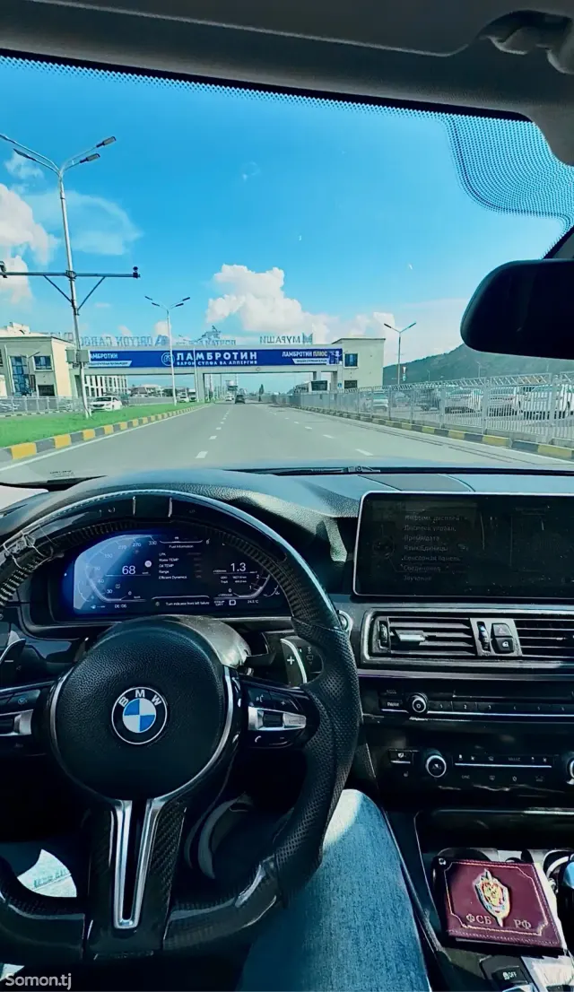 BMW 5 series 2014 · 3.0 AT