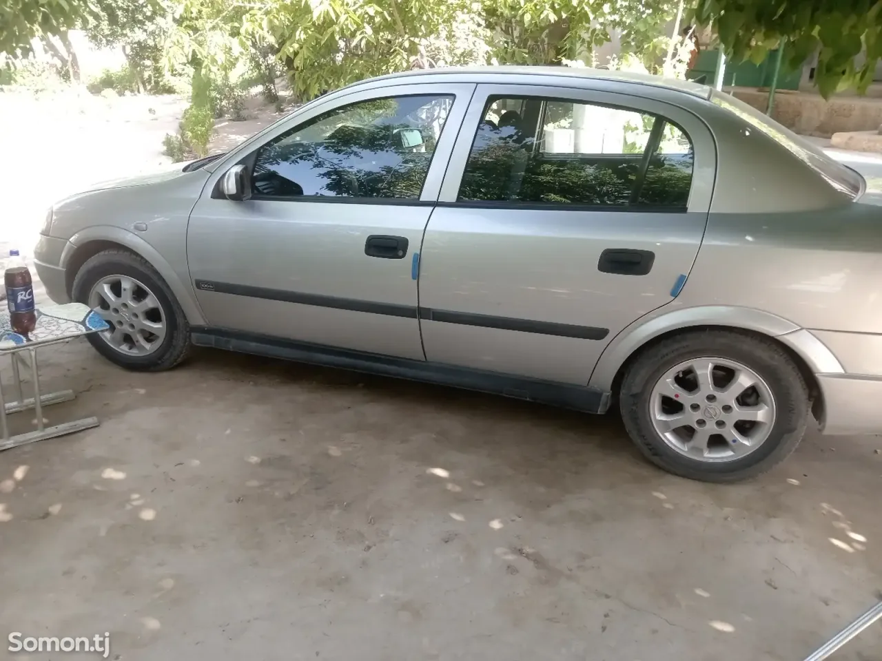 Opel Astra G 1999 · 1.8 AT