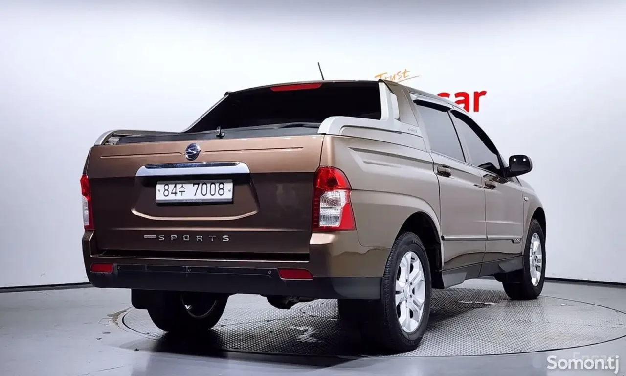 Ssang Yong Korando 2015 · 2.0 AT