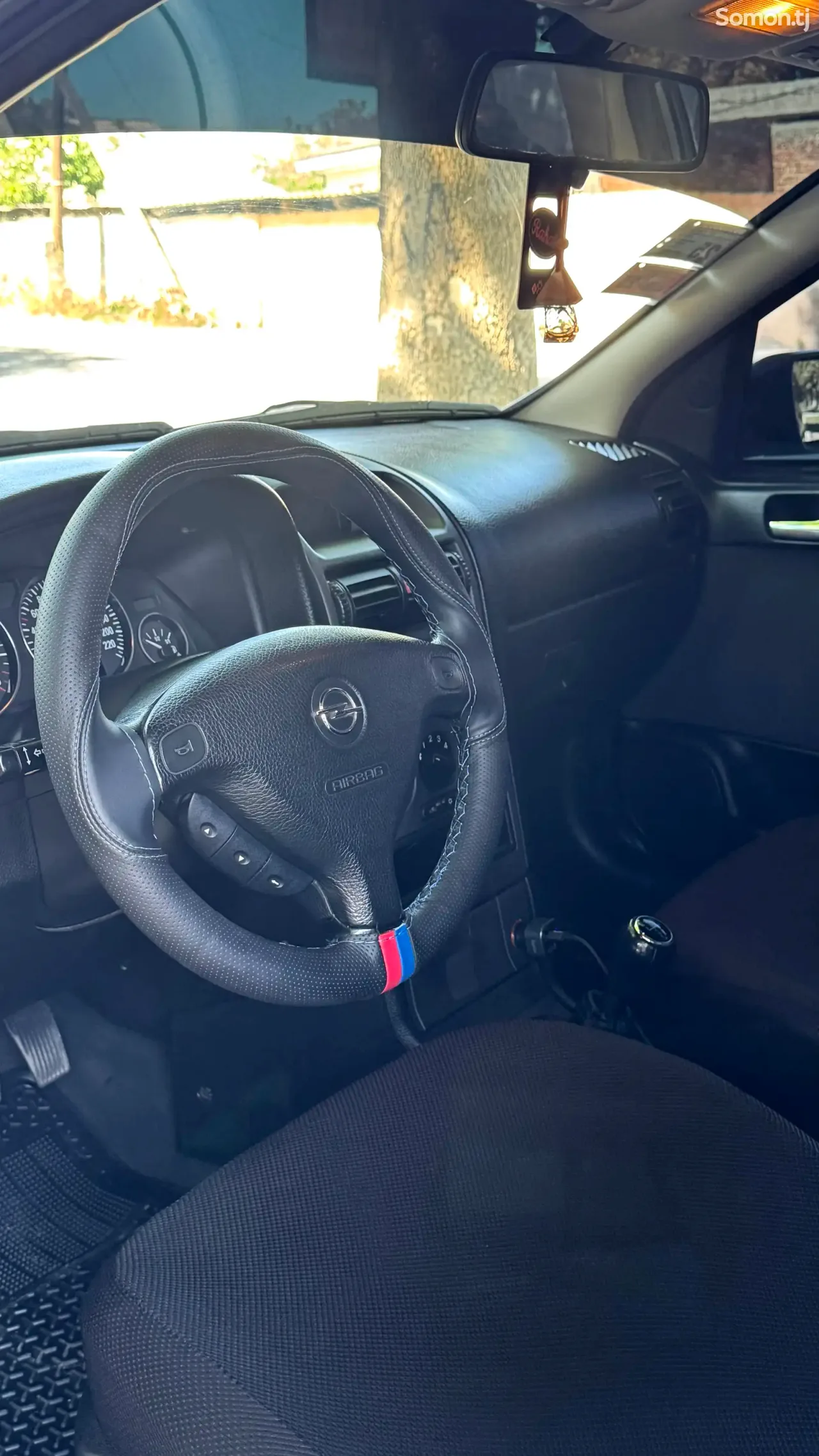 Opel Astra G 2002 · 1.6 MT