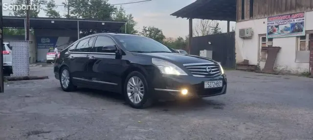 Nissan Teana 2012 · 2.4 AT