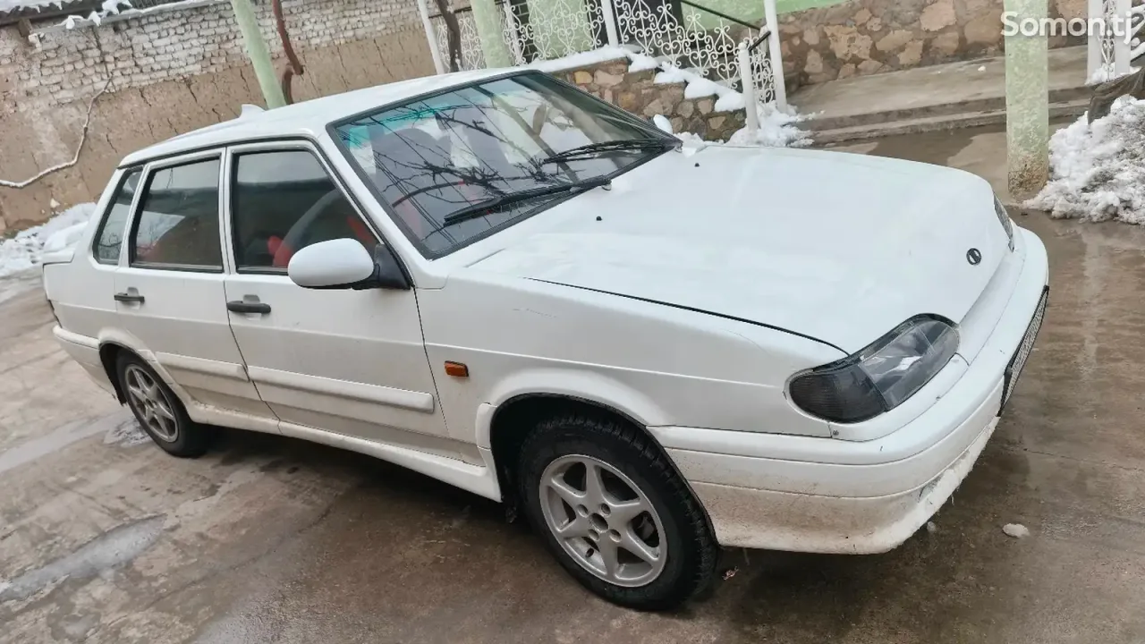 Lada (ВАЗ) 2115 2005 · 1.6 MT
