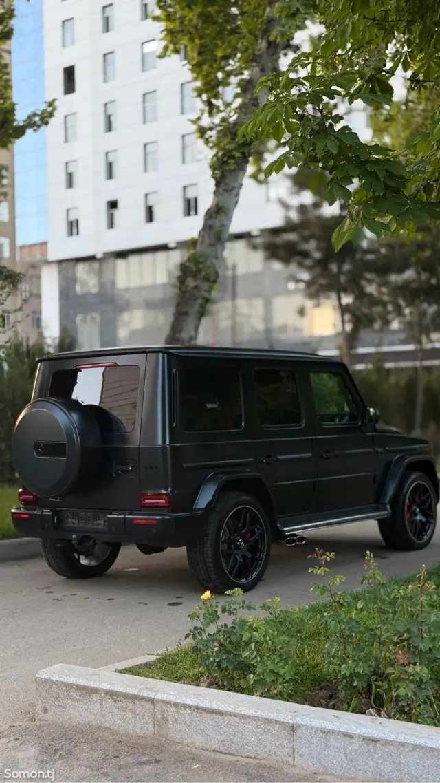 Mercedes-Benz G class 2025 · 6.3 AT