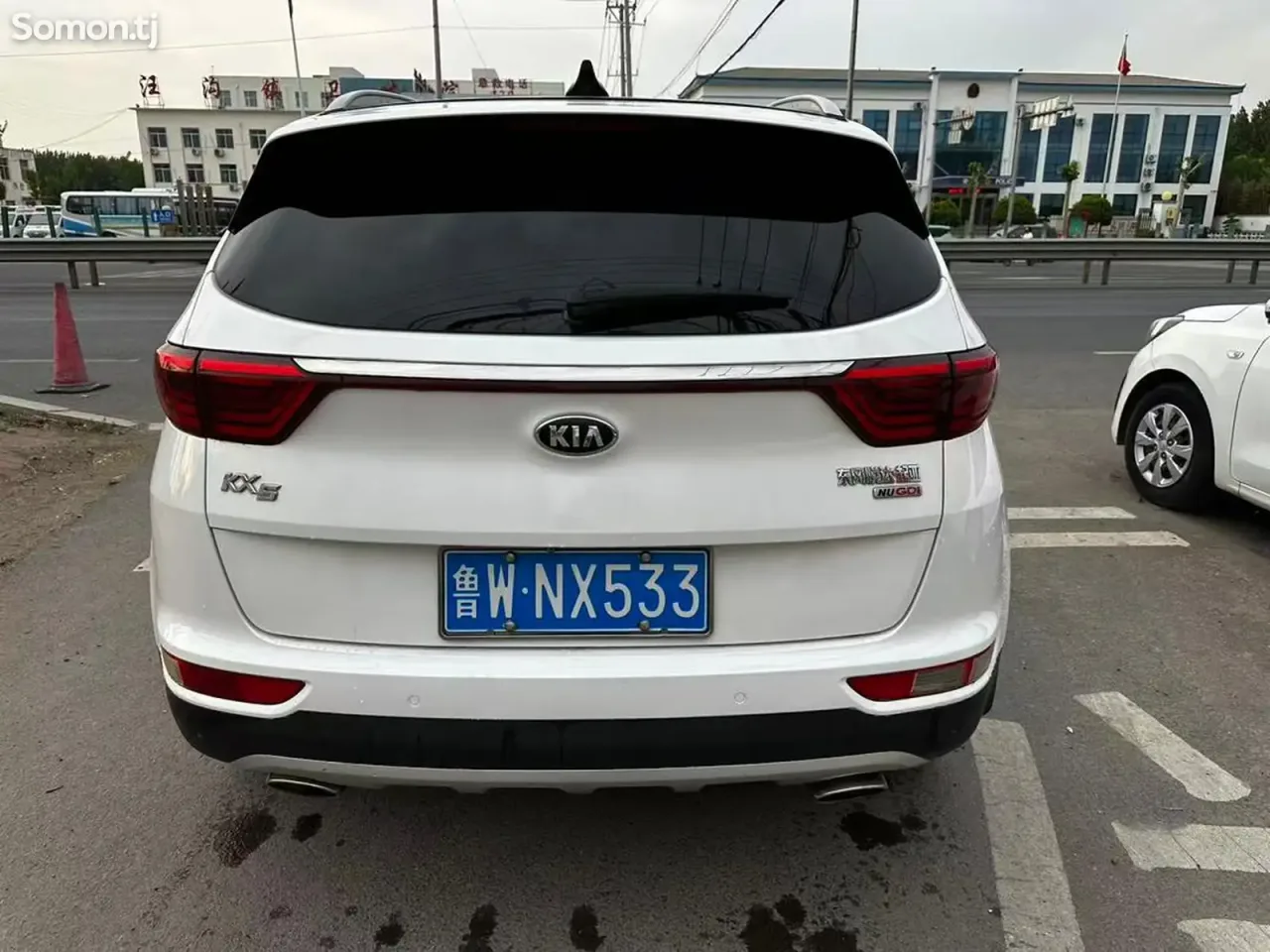 Kia K5 2016 · 2.0 AT