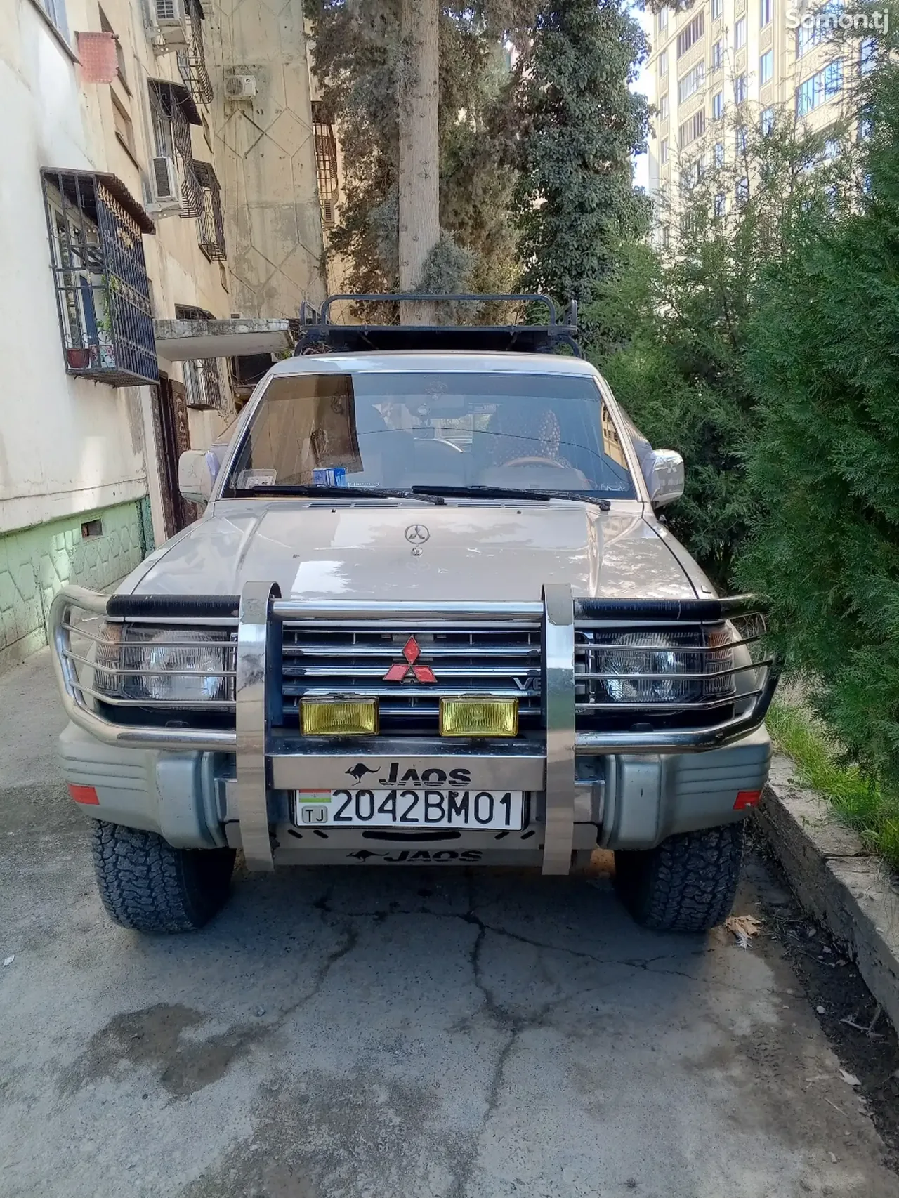Mitsubishi Pajero 1993 · 3.0 AT