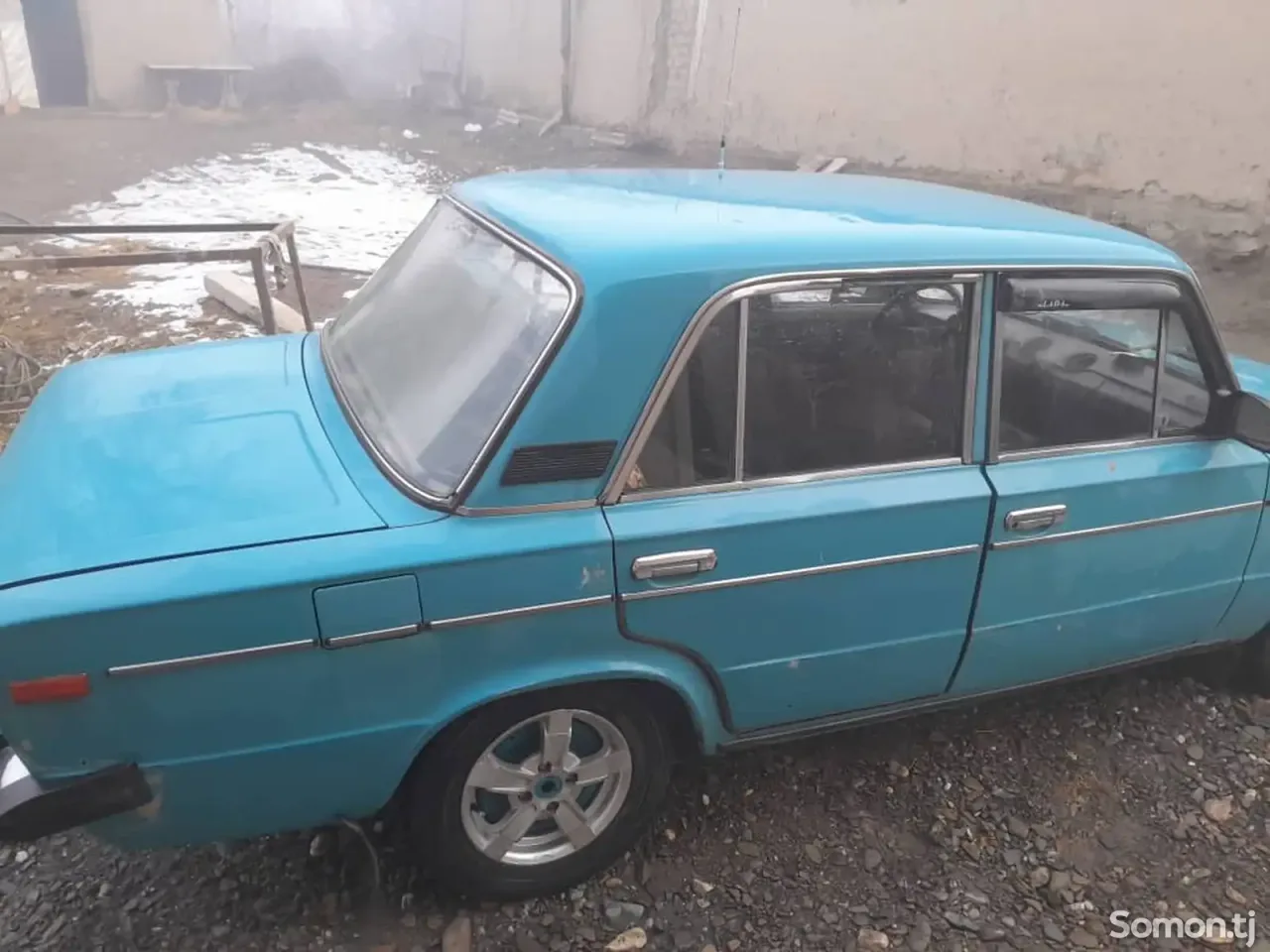 Lada (ВАЗ) 2106 1985 · 0.6 MT