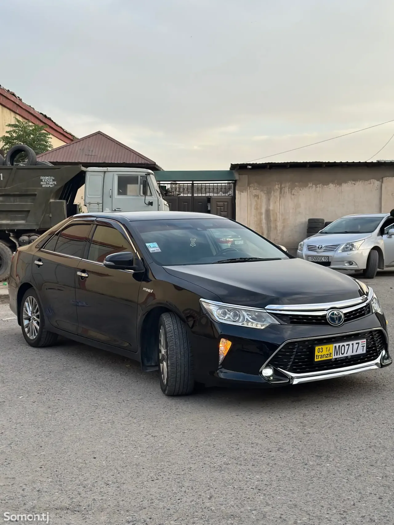 Toyota Camry 2016 · 2.5 AT