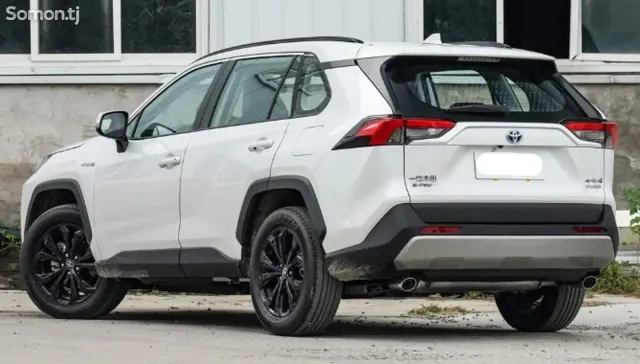 Toyota RAV 4 2025 · 2.5 AT