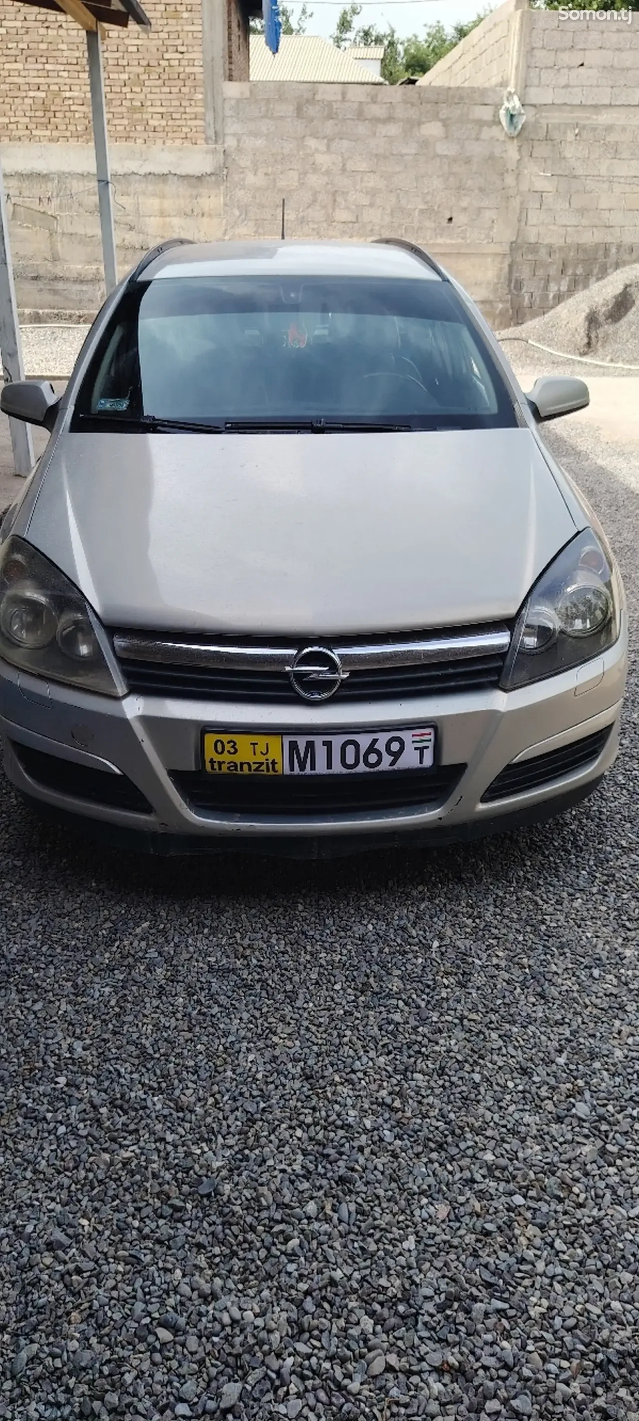Opel Astra H 2006 · 1.7 MT