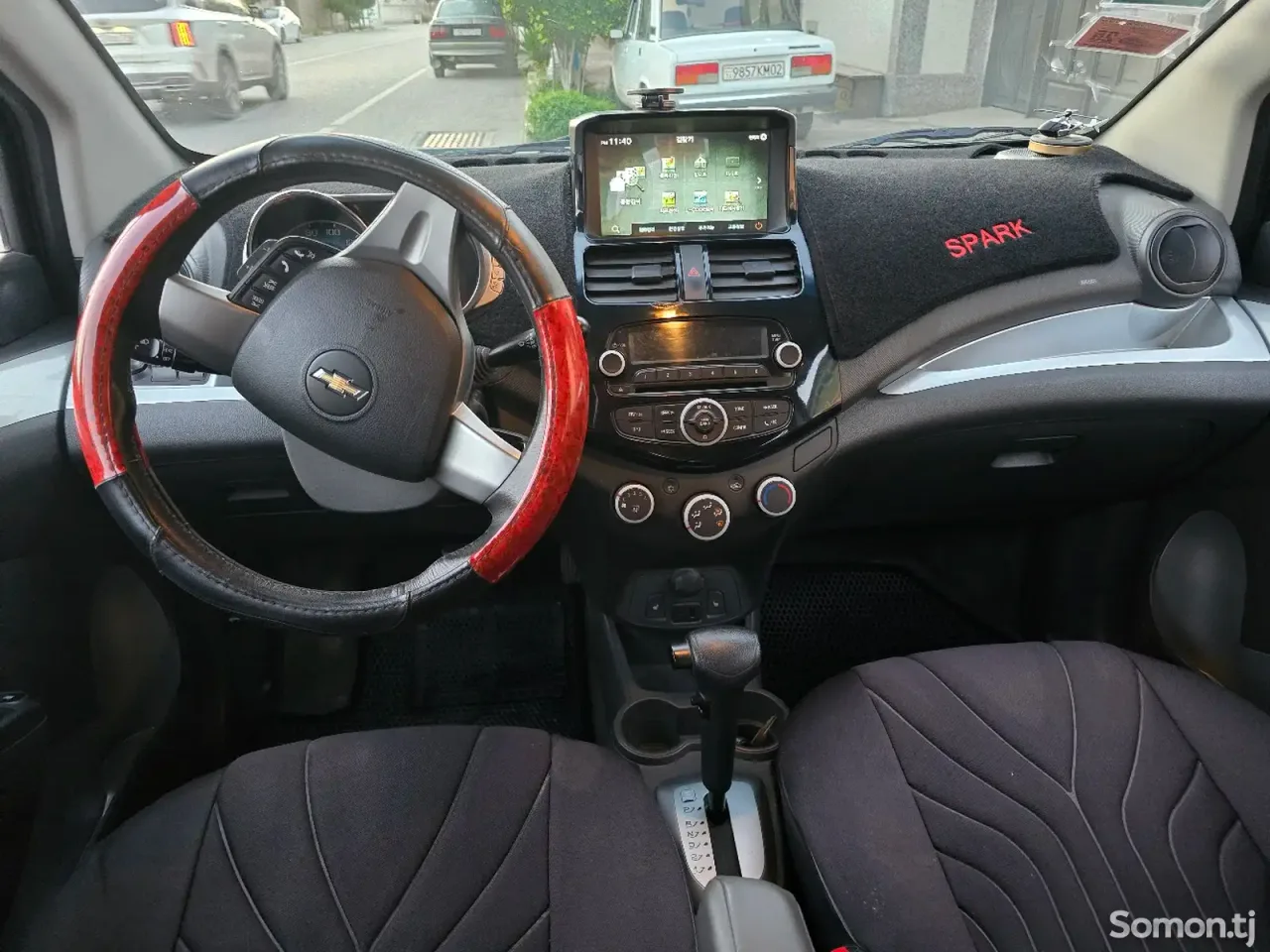 Chevrolet Spark 2014 · 1.0 AT