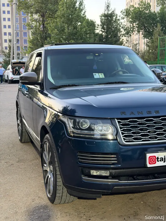 Land Rover Range Rover 2015 · 5.0 AT