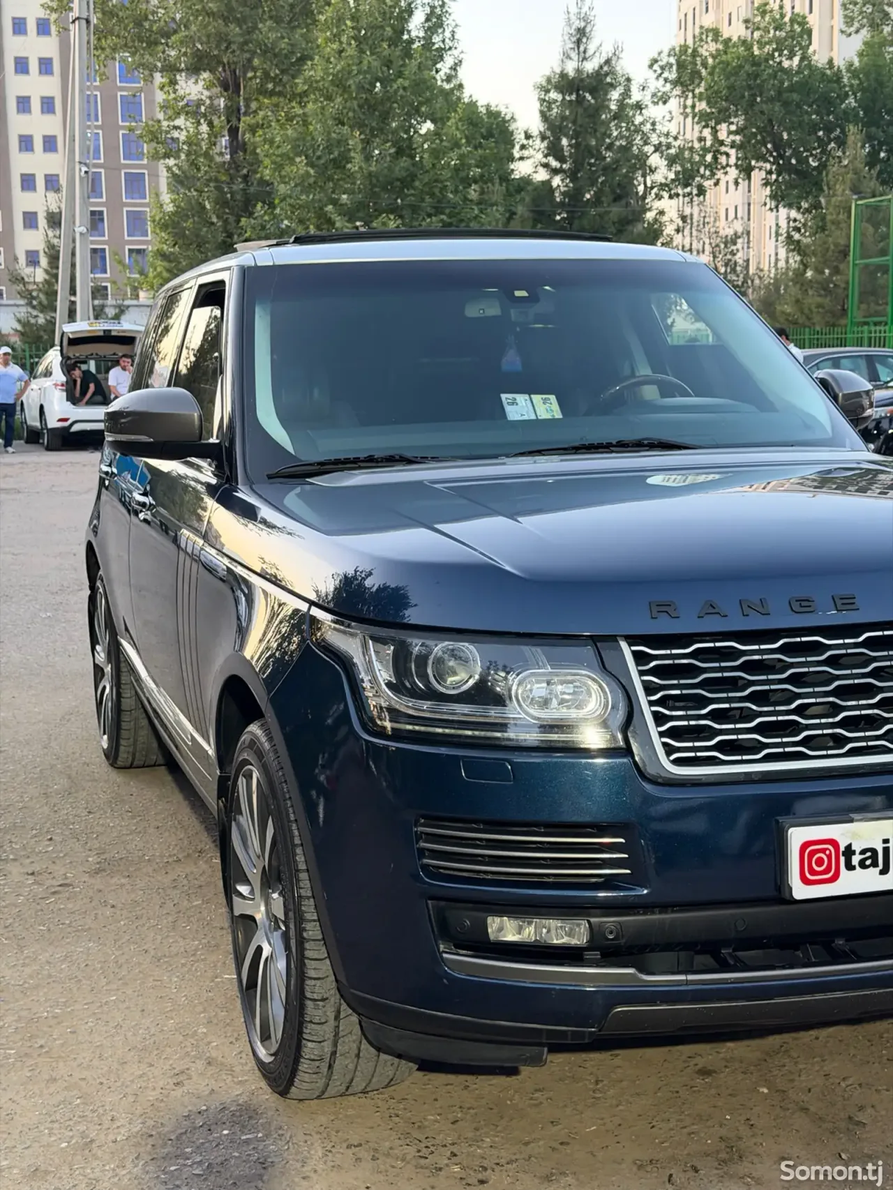 Land Rover Range Rover 2015 · 5.0 AT
