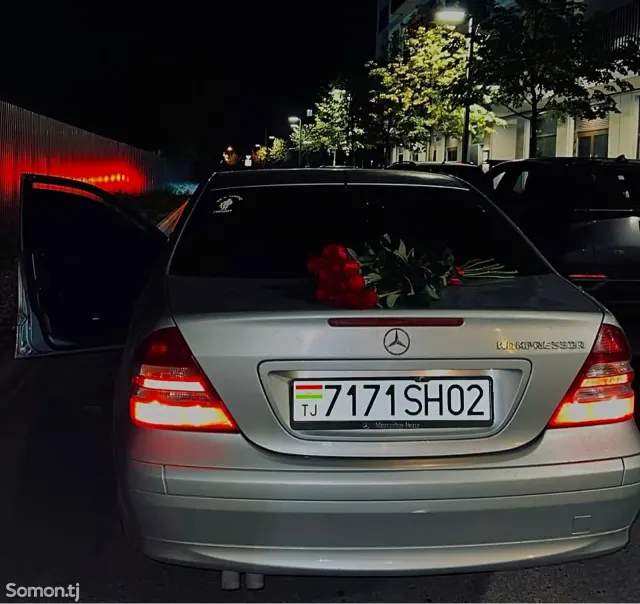 Mercedes-Benz C class 2001 · 2.0 AT