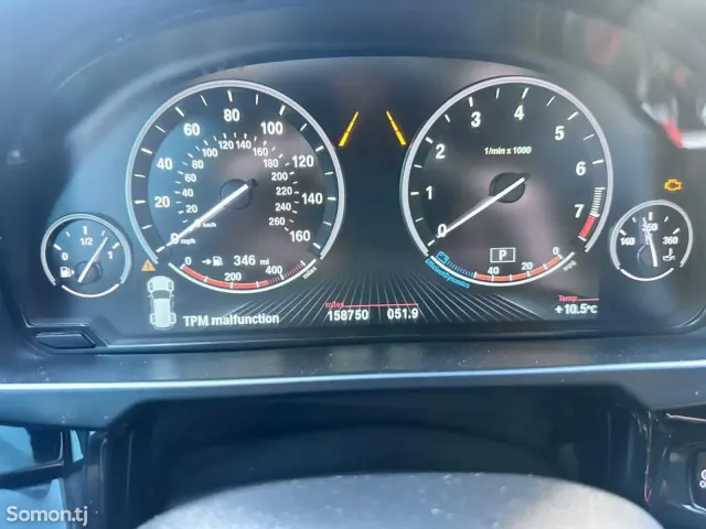 BMW X5 2015 · 3.0 AT