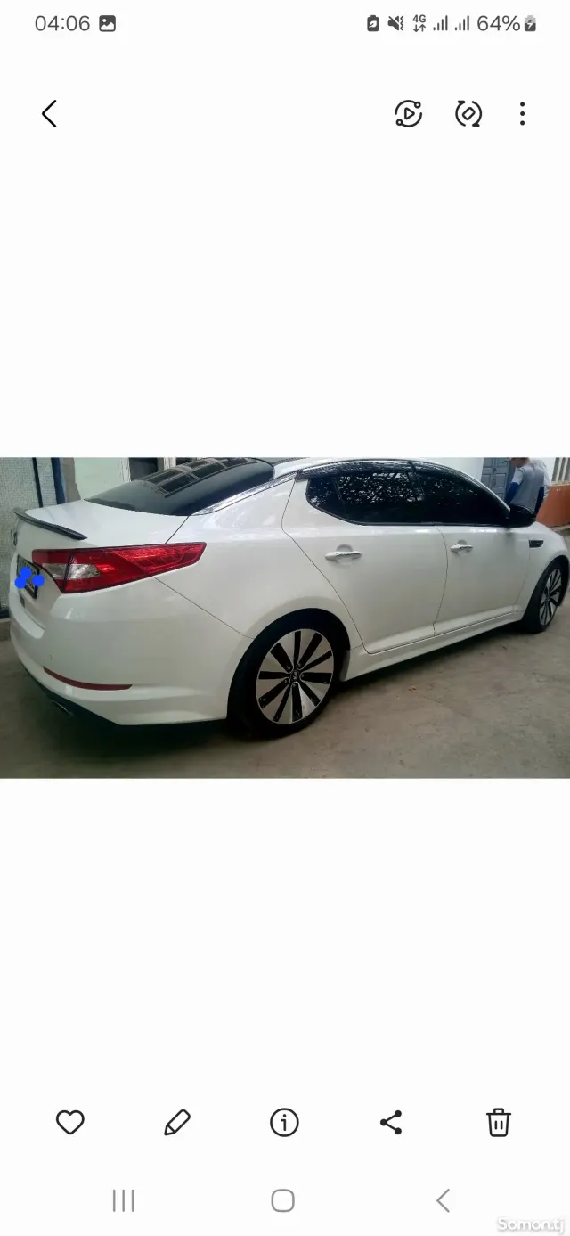 Kia K5 2011 · 2.0 AT