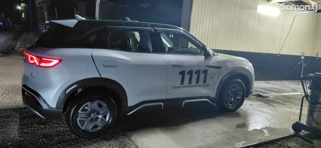BYD Yuan 2025 · AT
