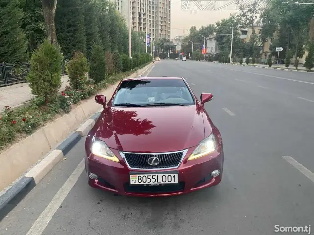 Lexus IS series 2011 · 2.5 AT