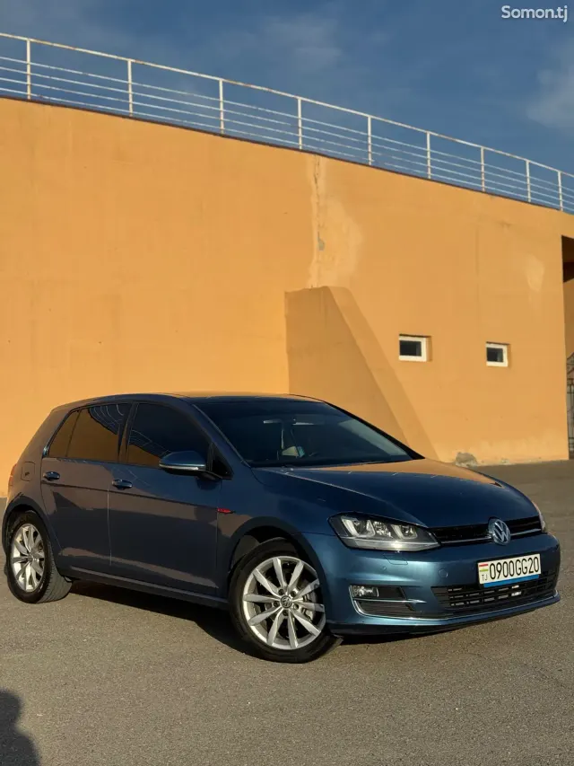 Volkswagen Golf 2015 · 2.0 AT
