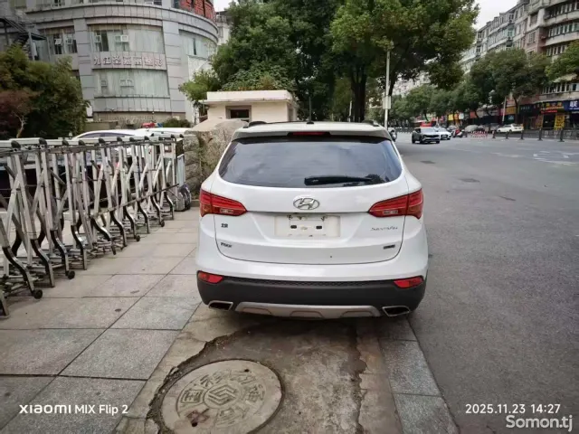 Hyundai Santa Fe 2014 · 2.4 AT