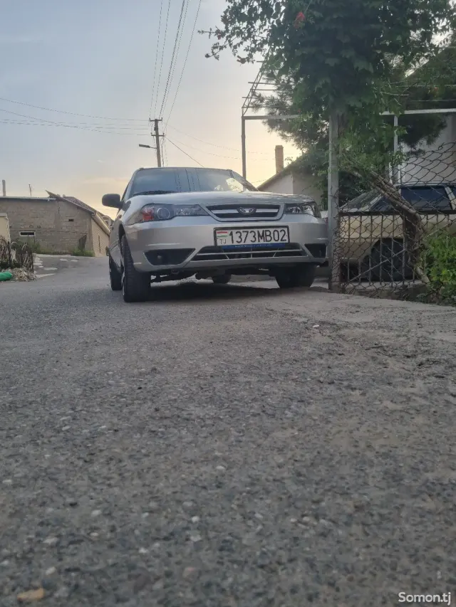 Daewoo Nexia 2011 · 1.5 MT