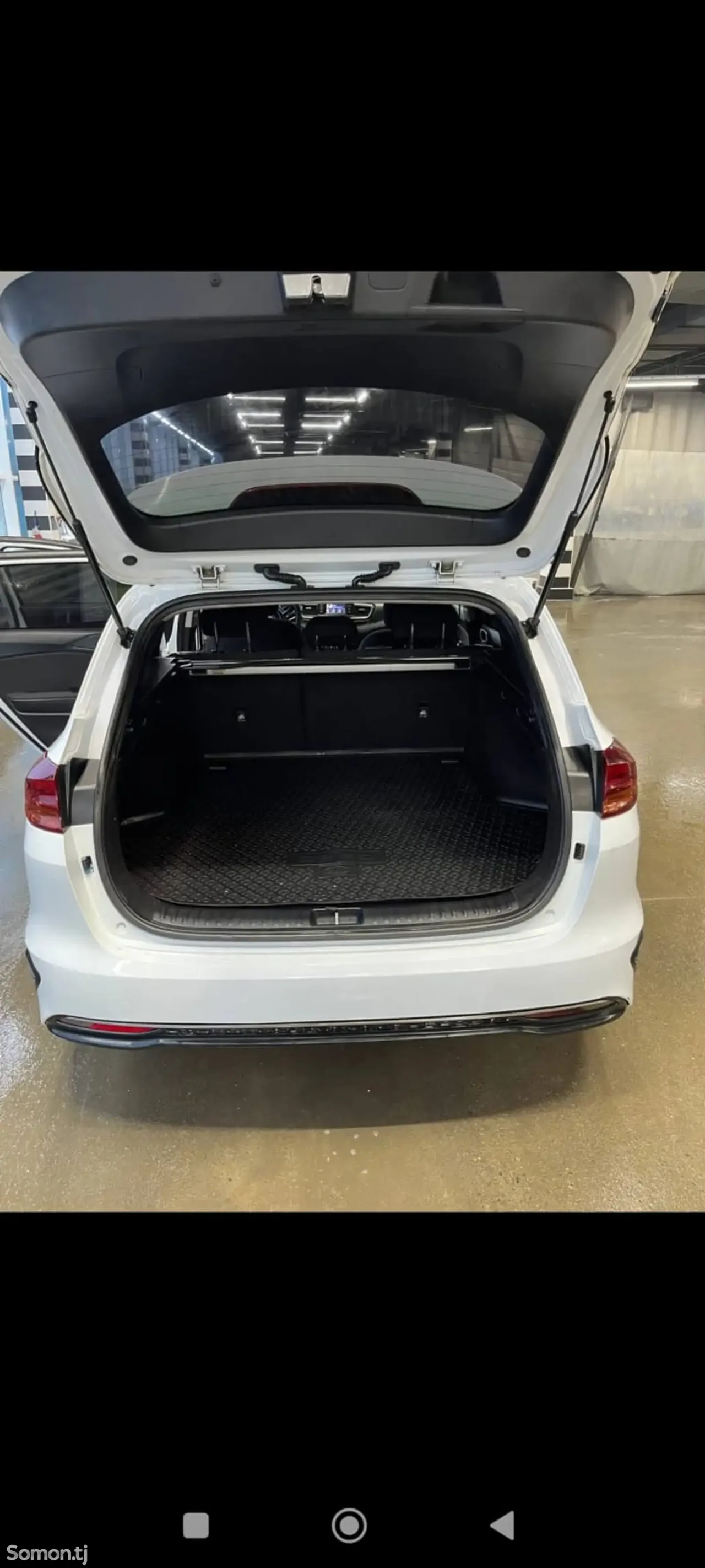 Kia Ceed 2019 · 1.6 AT