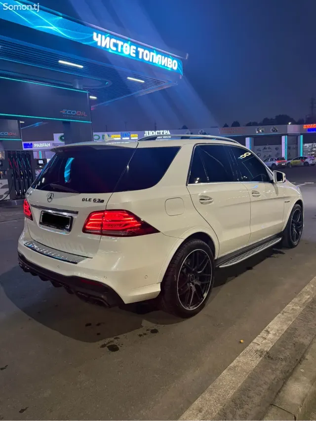 Mercedes-Benz GLE class 2017 · 5.5 AT