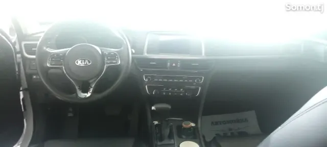 Kia Optima 2018 · 2.4 AT