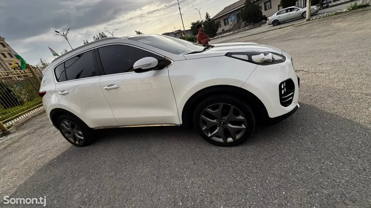Kia Sportage 2017 · 2.2 AT