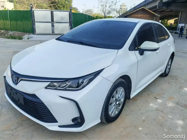 Toyota Corolla 2021 · 1.8 AT