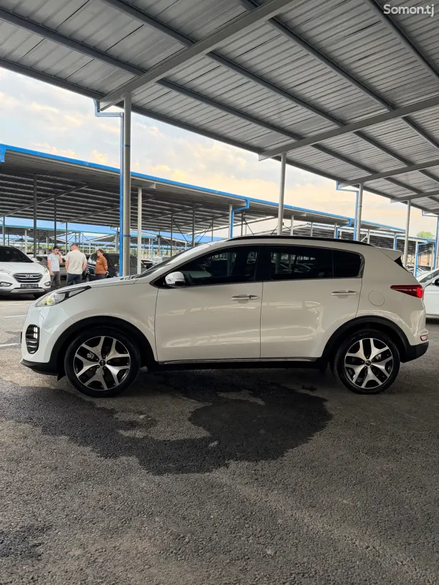 Kia Sportage 2015 · 2.0 AT