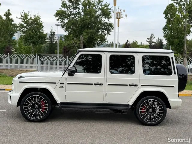 Mercedes-Benz G class 2020 · 6.3 AT