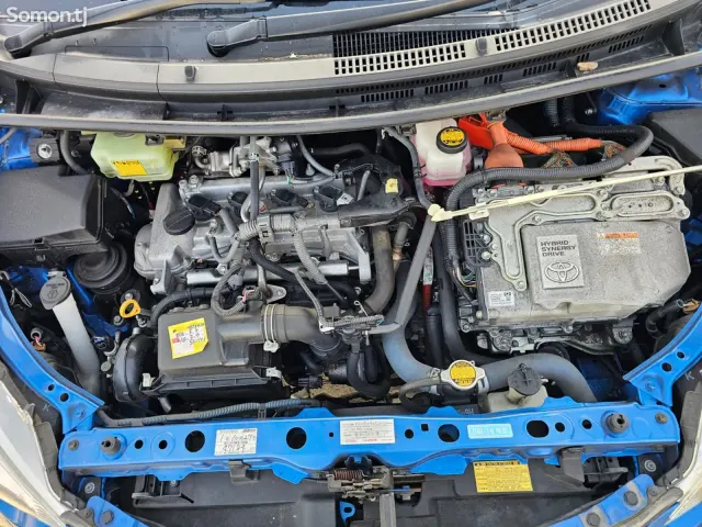 Toyota Aqua 2014 · 1.5 AT