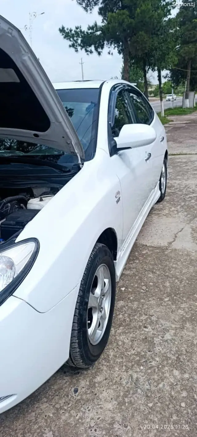 Hyundai Avante 2008 · 1.6 AT