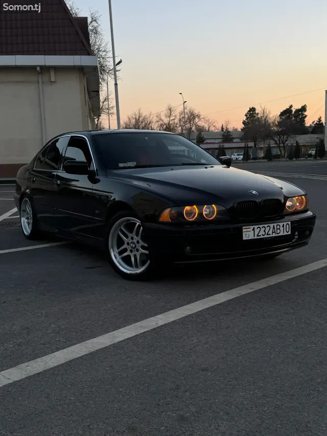 BMW 5 series 2001 · 2.5 AT