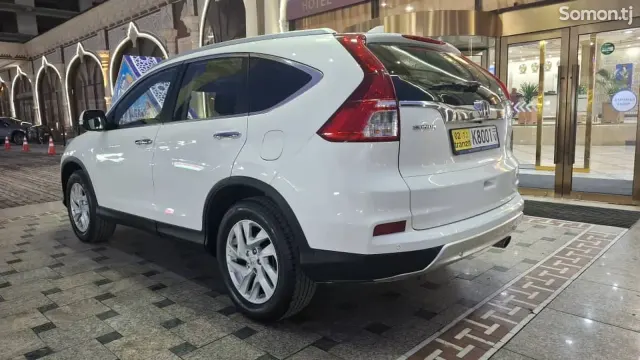 Honda CR-V 2016 · 2.4 AT