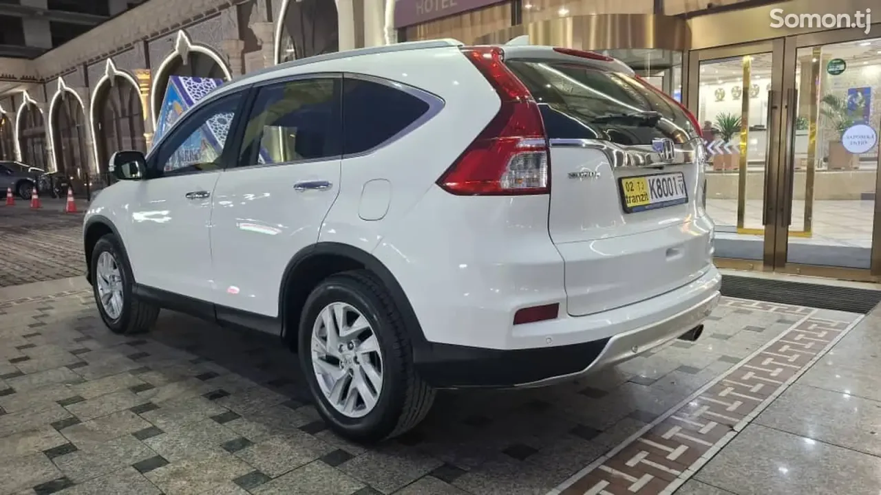 Honda CR-V 2016 · 2.4 AT