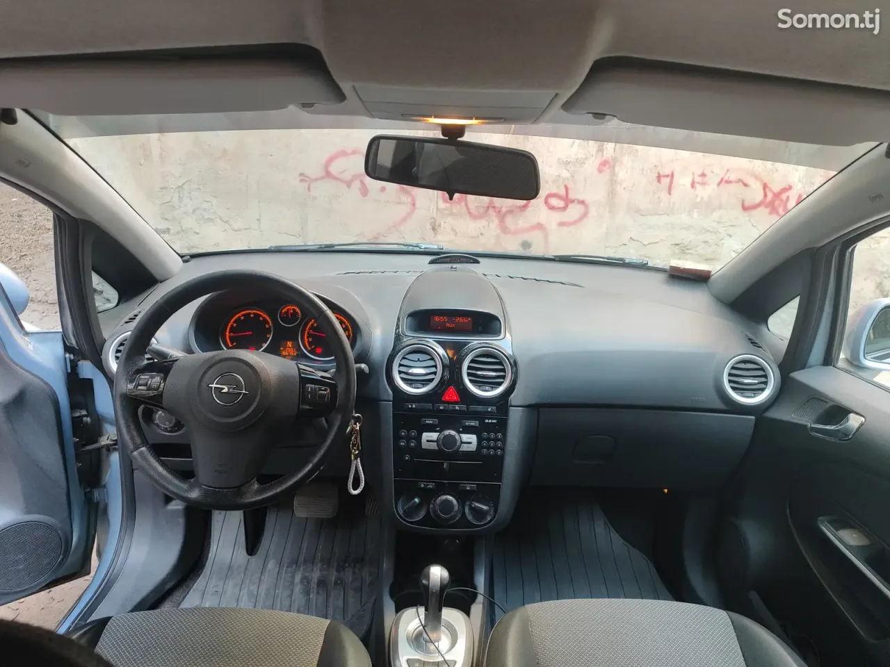 Opel Corsa 2008 · 1.2 AMT