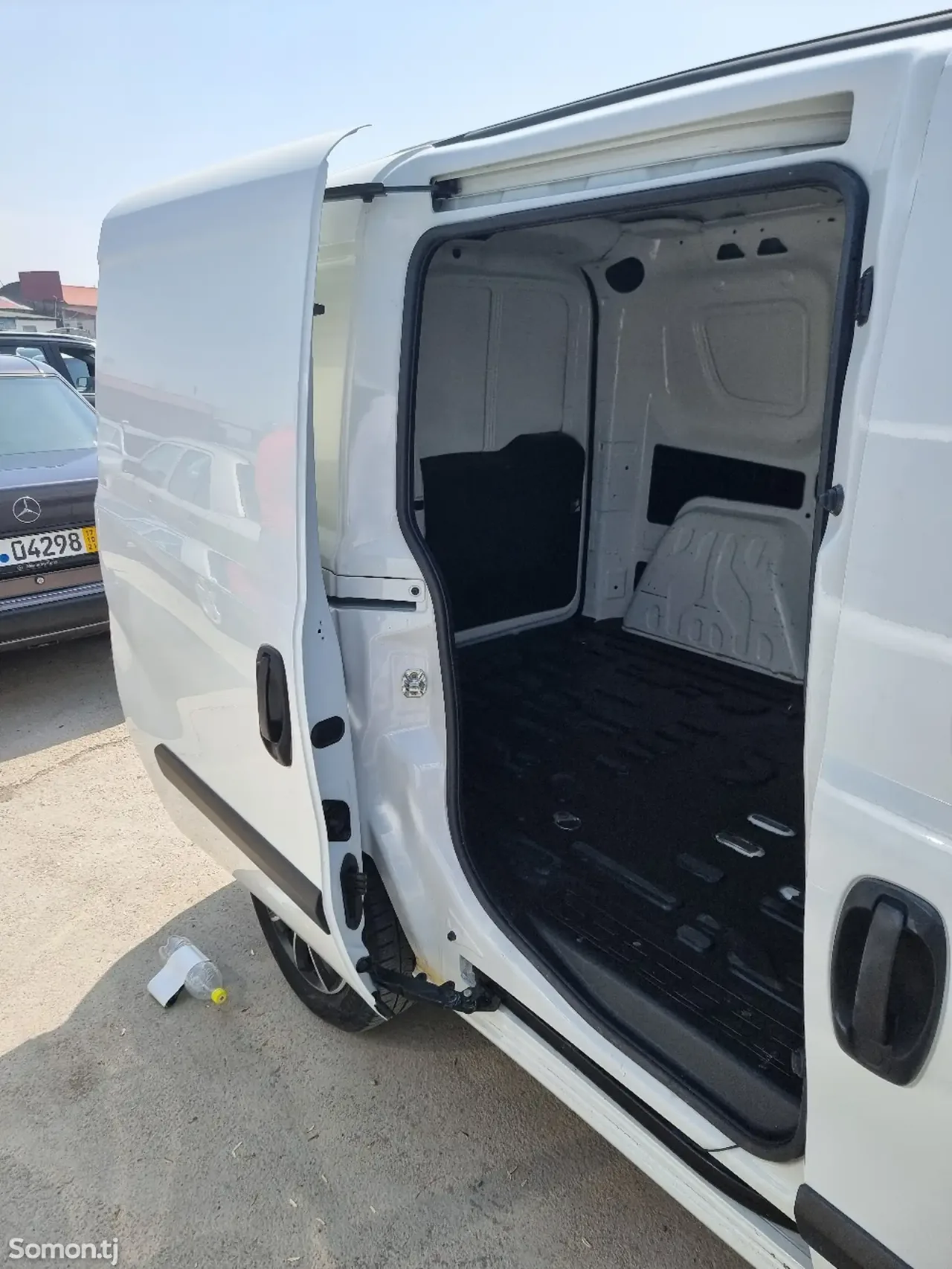 Opel Combo 2017 · 1.4 MT