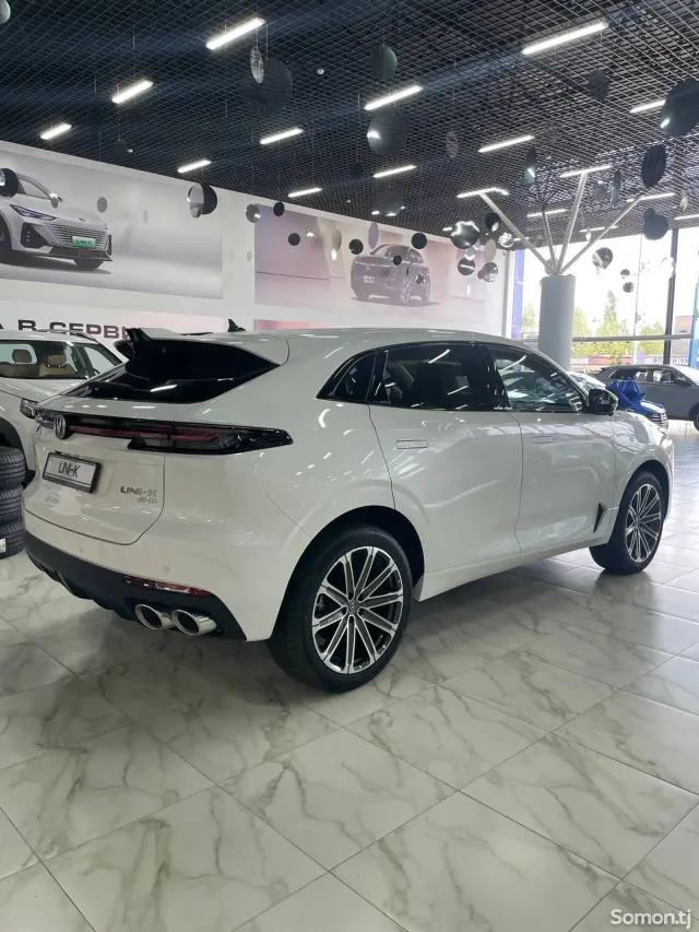 Changan UNI-K 2024 · 2.0 AT
