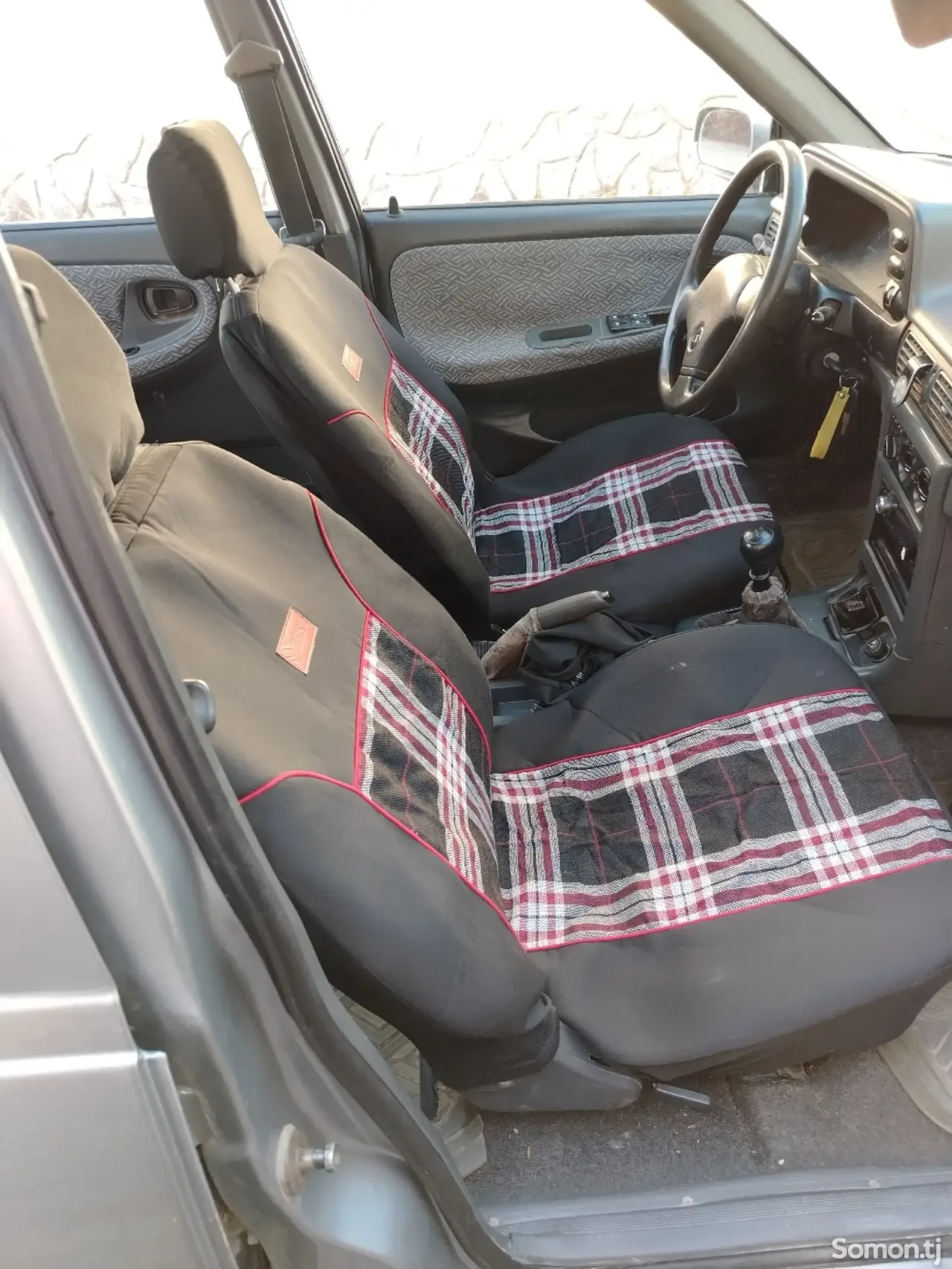 Daewoo Nexia 1996 · 1.6 MT