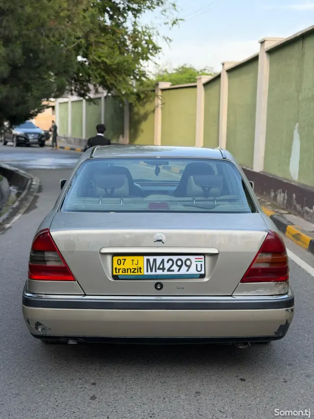 Mercedes-Benz C class 1996 · 1.8 MT
