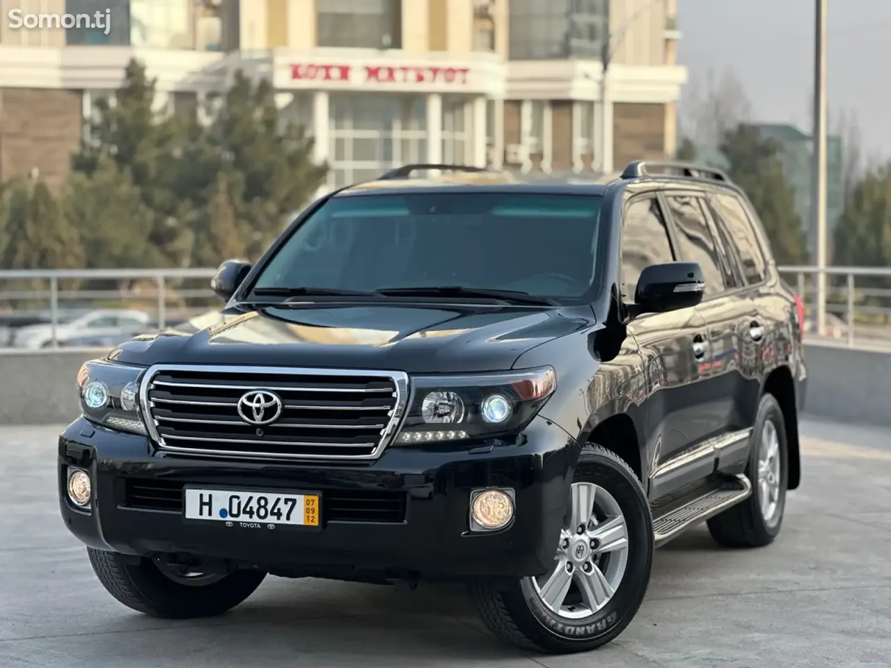 Toyota Land Cruiser 2015 · 4.5 AT