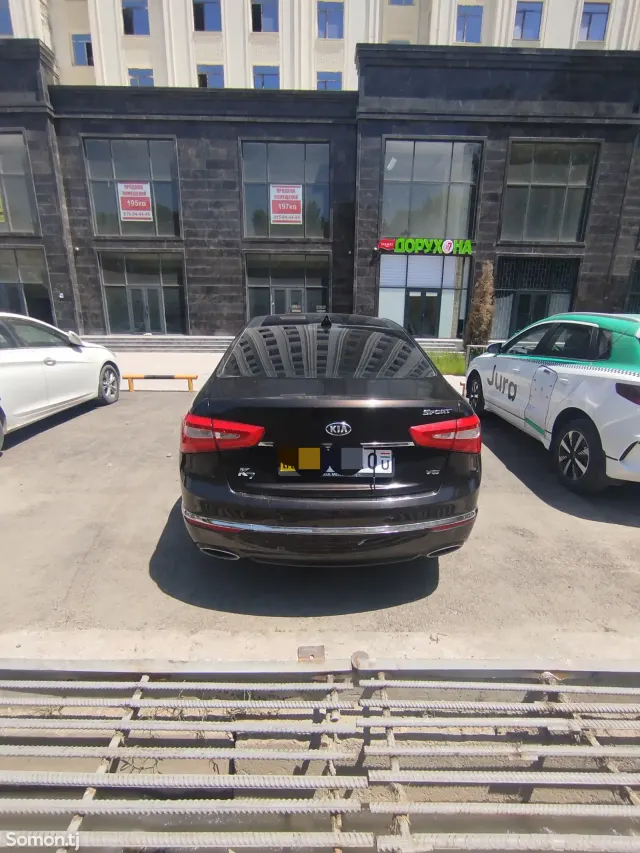 Kia K7 2015 · 3.0 AT