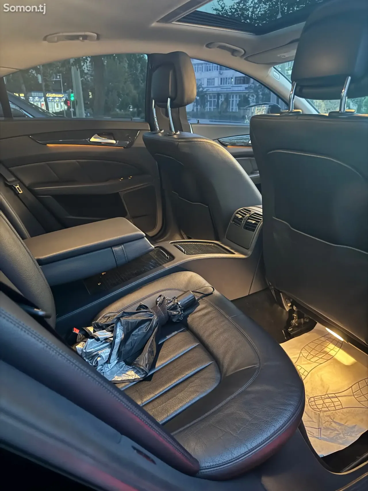 Mercedes-Benz CLS class 2016 · 2.5 AT