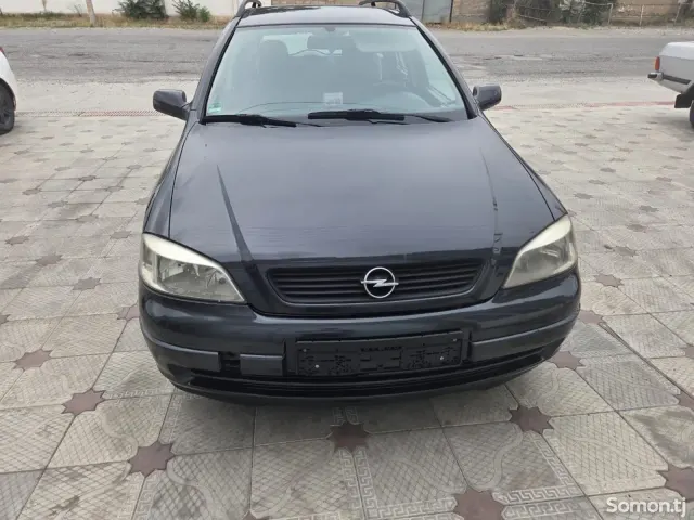 Opel Astra G 1998 · 1.6 MT